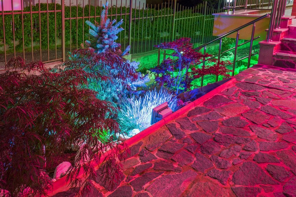 JBH Hotel Sveti Vlas Buitenkant foto